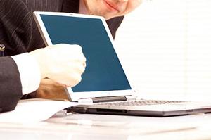 電子看板は手間を賭けることなく宣伝できる